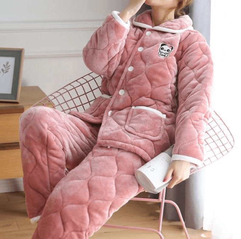 ふわふわの肌触りが心地よい、キルティング加工のパジャマセット レディース ルームウェア