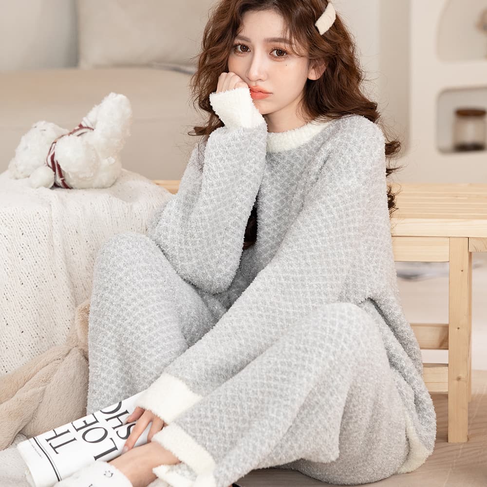 レディース ルームウェア もこもこパイル地 シンプルあったかパジャマ上下セット