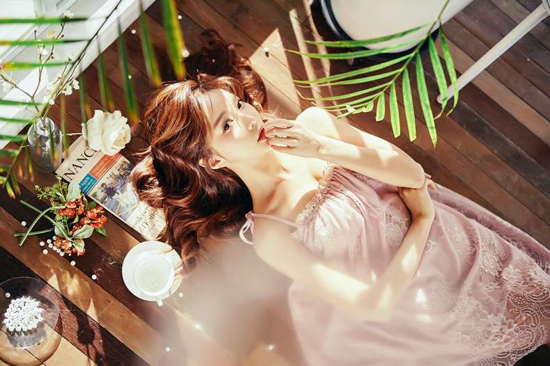 レースたっぷり夢見る女性らしい優雅なナイトウェア レディース ルームウェア