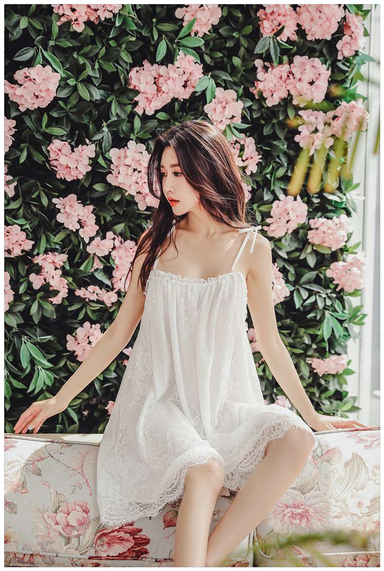 レースたっぷり夢見る女性らしい優雅なナイトウェア レディース ルームウェア