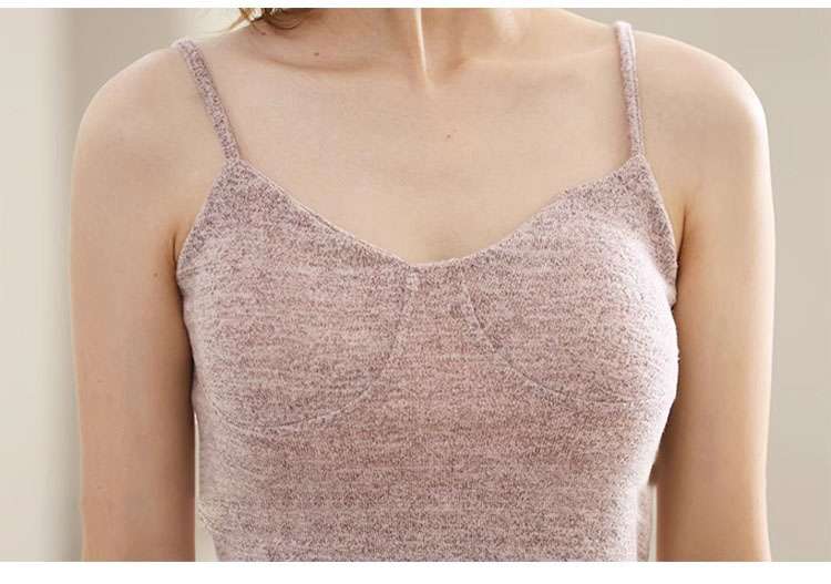 ふんわり柔らかな素材で作られた3点セットの レディース ルームウェア