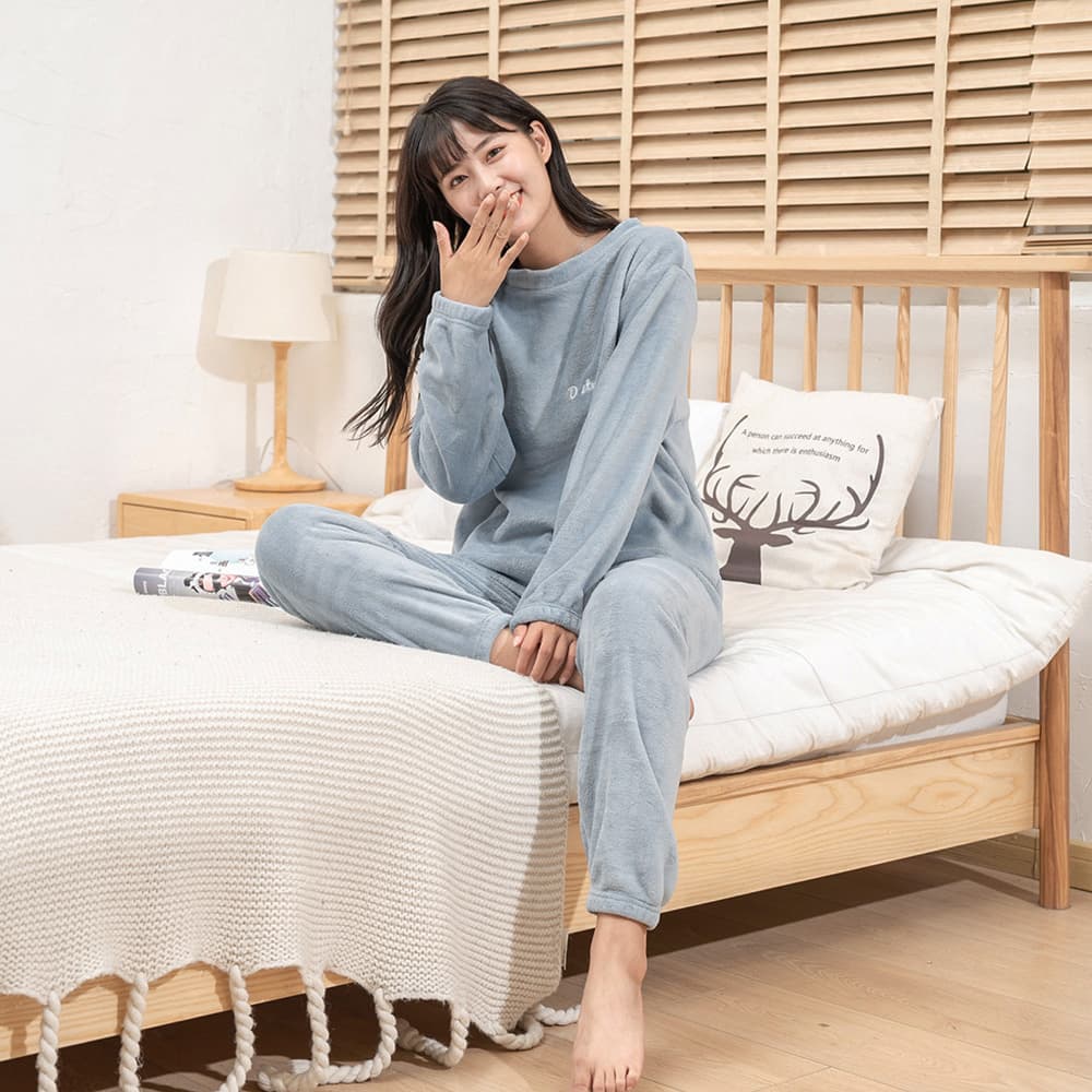 ルームウェア もこもこフリースパジャマ上下セット女性用