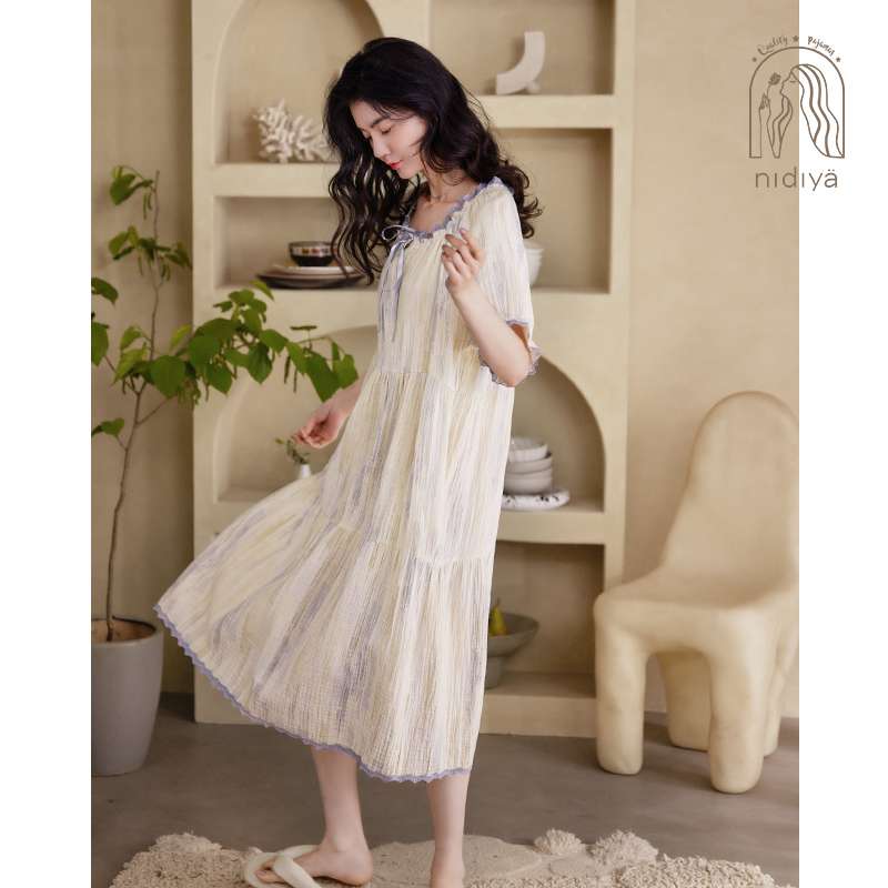 優雅な雰囲気のフリル袖ロングワンピース レディース ルームウェア