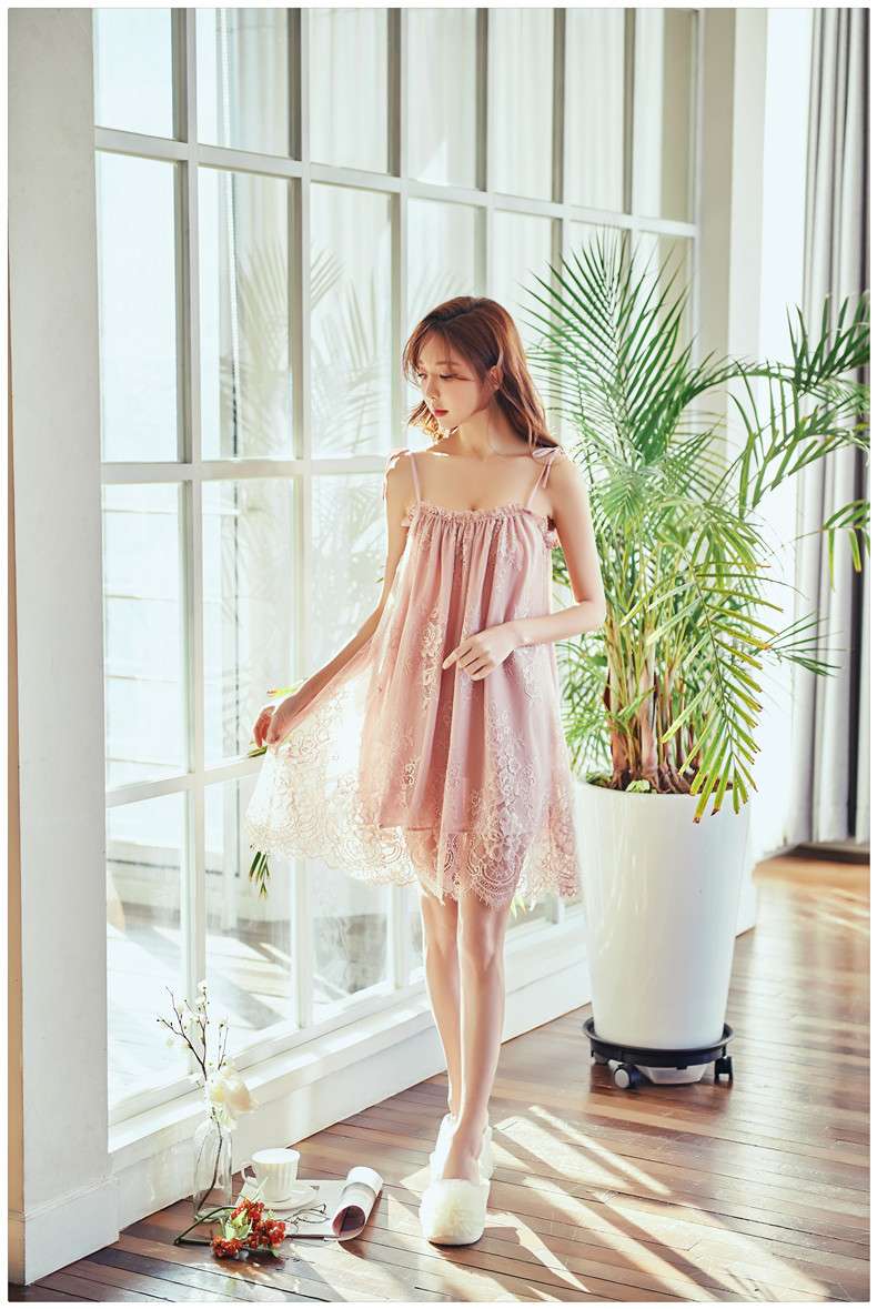 レースたっぷり夢見る女性らしい優雅なナイトウェア レディース ルームウェア