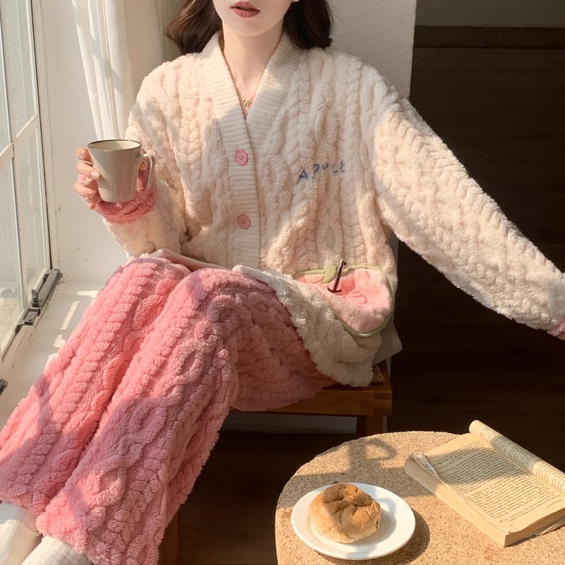 ルームウェア 暖かもこもこパジャマ上下セット5色展開