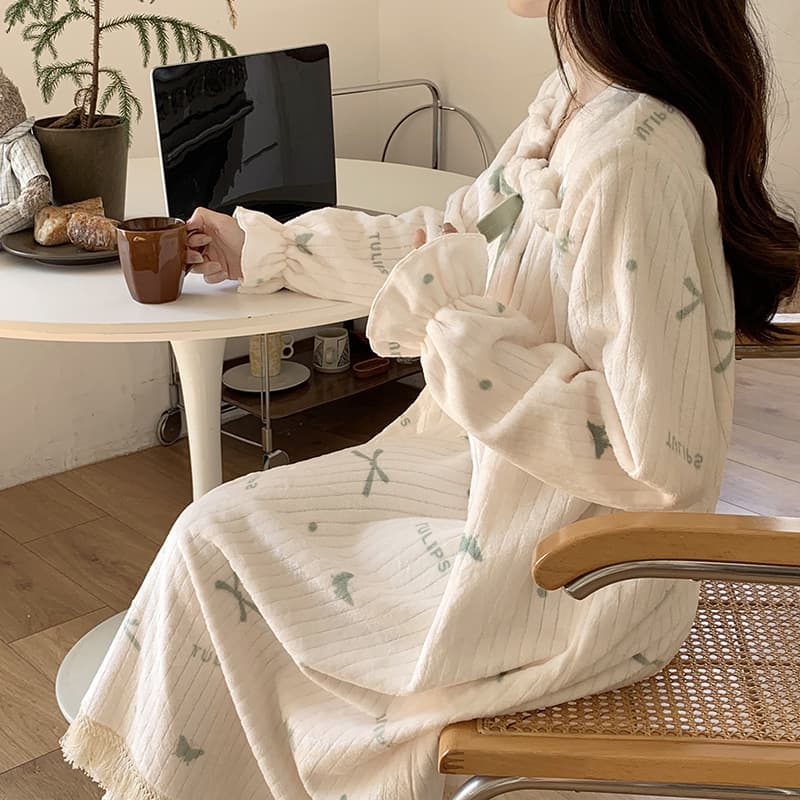 ルームウェア 可愛いリボン付きワンピース型パジャマ