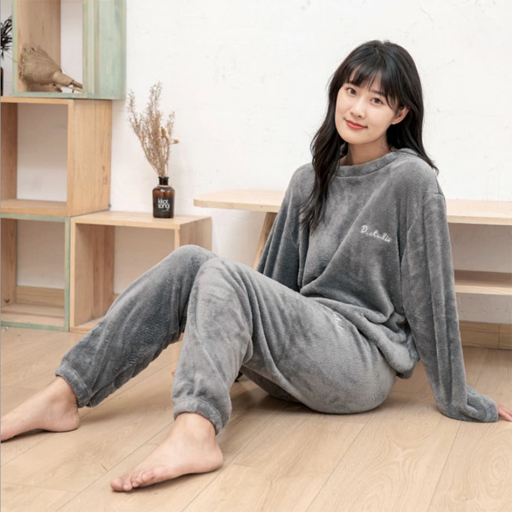 ルームウェア もこもこフリースパジャマ上下セット女性用