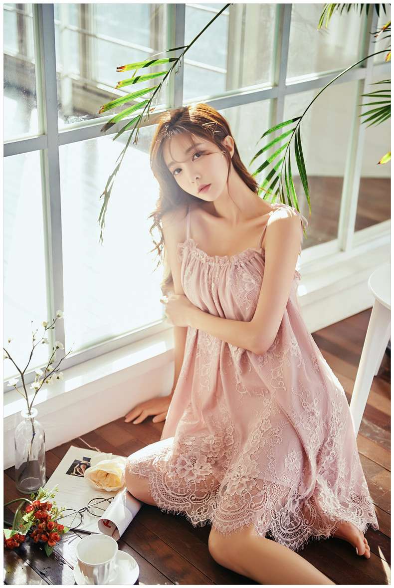 レースたっぷり夢見る女性らしい優雅なナイトウェア レディース ルームウェア