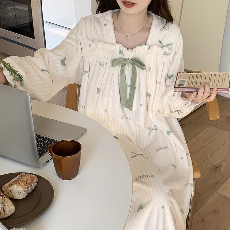 ルームウェア 可愛いリボン付きワンピース型パジャマ